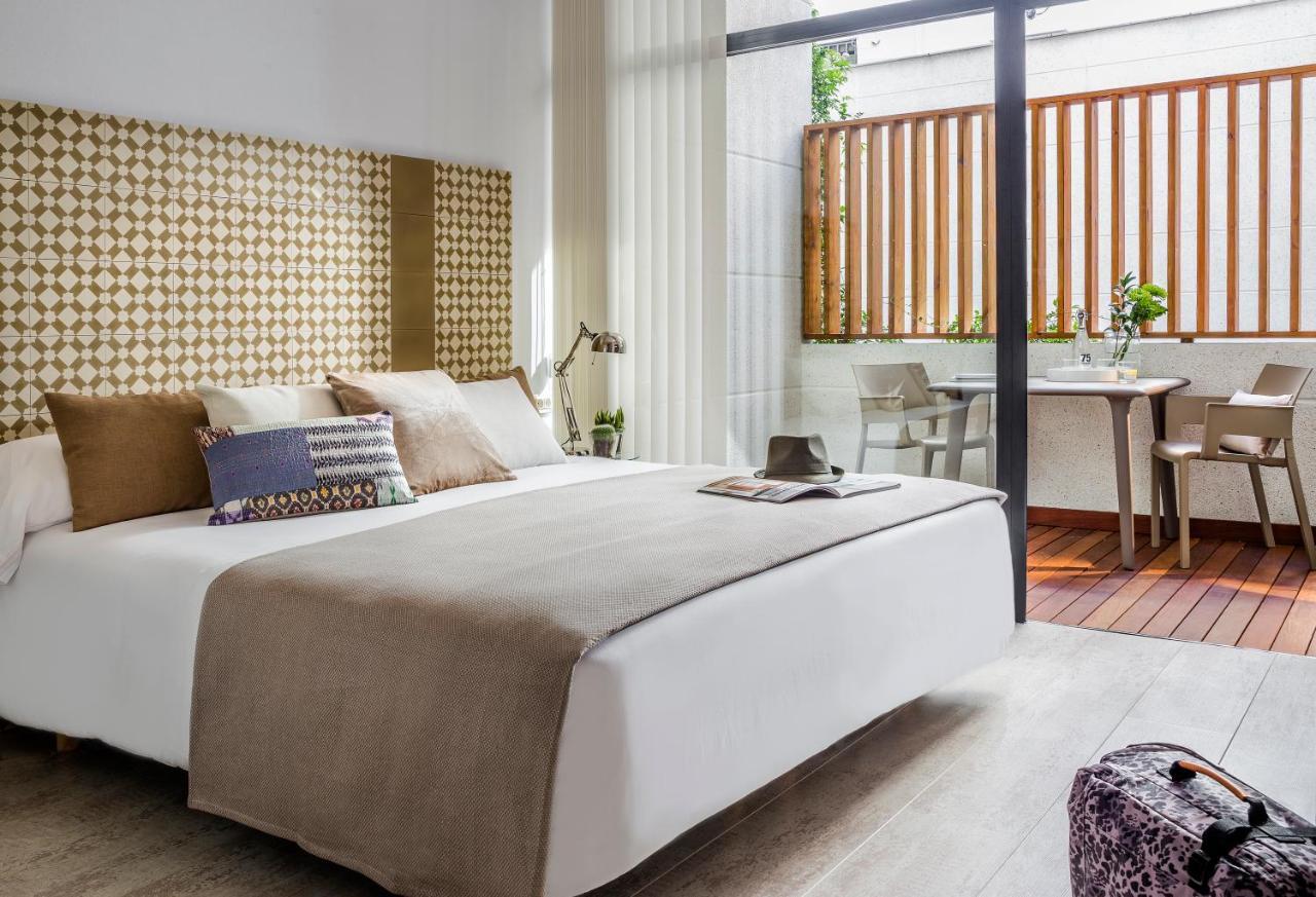 Eric Voekel Boutique Apartments - Atocha Suites Мадрид Екстериор снимка